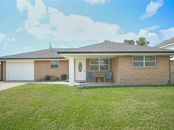 316 Sable Dr, Arabi, LA 70032