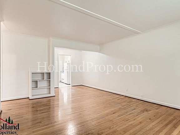 4th image of 224-228-232 NE 5th Ave #228