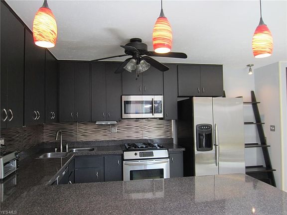 5th image of 17313 Akita Ct #4512