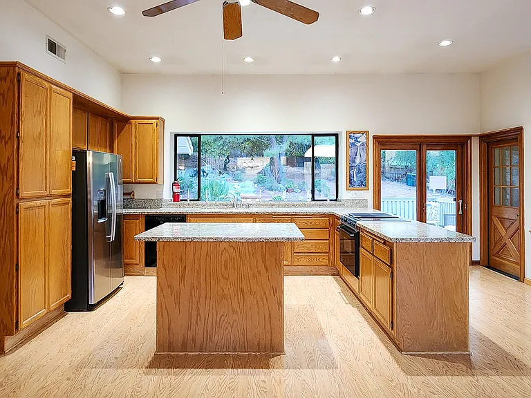 3556 Mesa Verdes Dr — Photo 5
