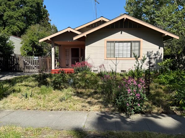 559 Tennyson Ave