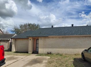 16511 Parkridge Ct, Houston, TX 77053