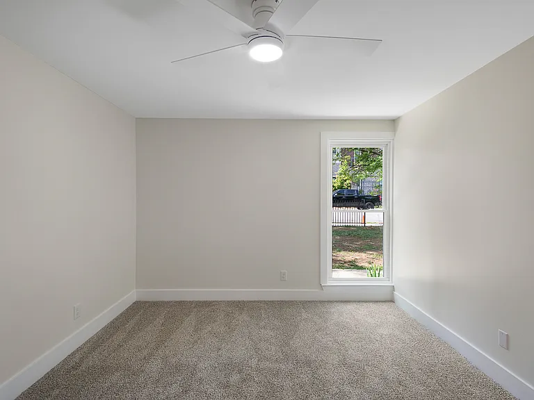 Acklen Apartments — Photo 31