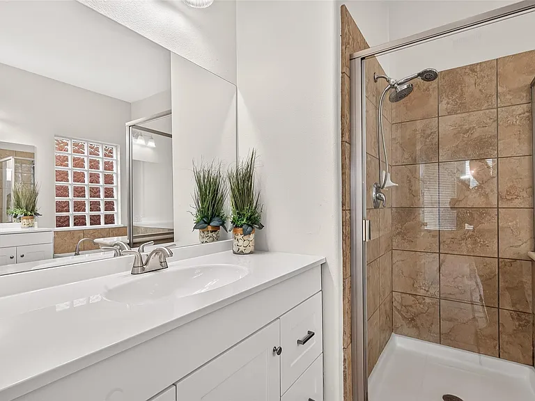 26710 Bellwood Pines Dr — Photo 37