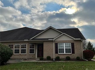 5033 Twin Lakes Cir, Clayton, OH