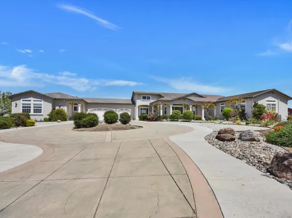 525 Heatherwood Estates Dr, Hollister, CA 95023