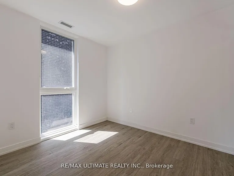 172 Clonmore Dr #3 — Photo 18