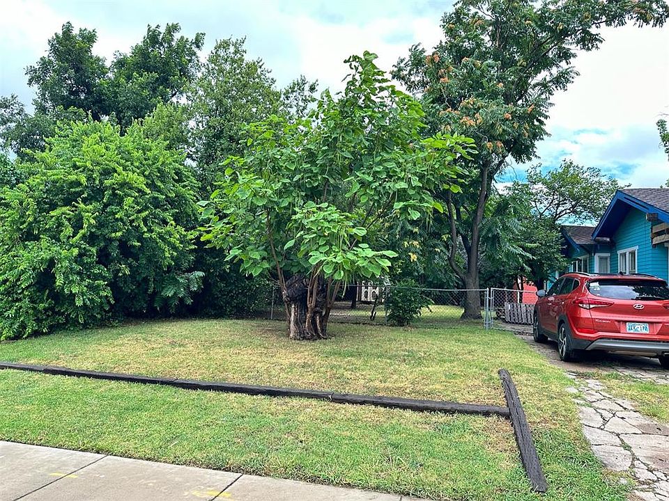 1st image of 1121 N McKinley Ave #26
