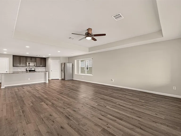 3302 Alberelli Dr — Photo 6