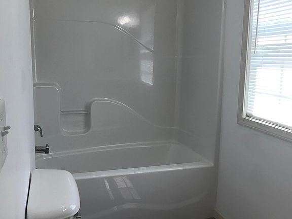 2nd image of 1314 E 15th St
