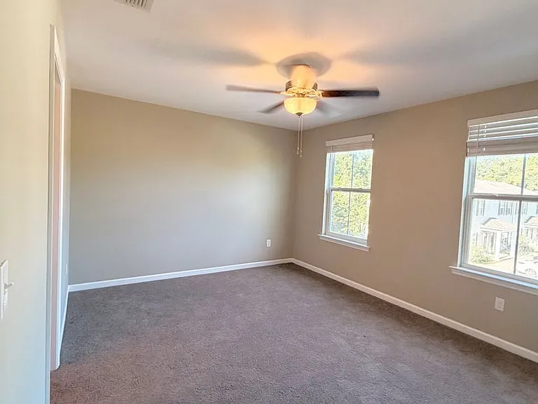 2017 Tyson Green Ave #202 — Photo 21