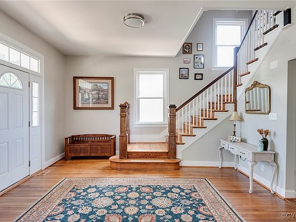3rd image of 3601 Maryland Ave