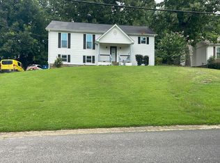 5643 Desoto Dr, Pinson, AL 35126
