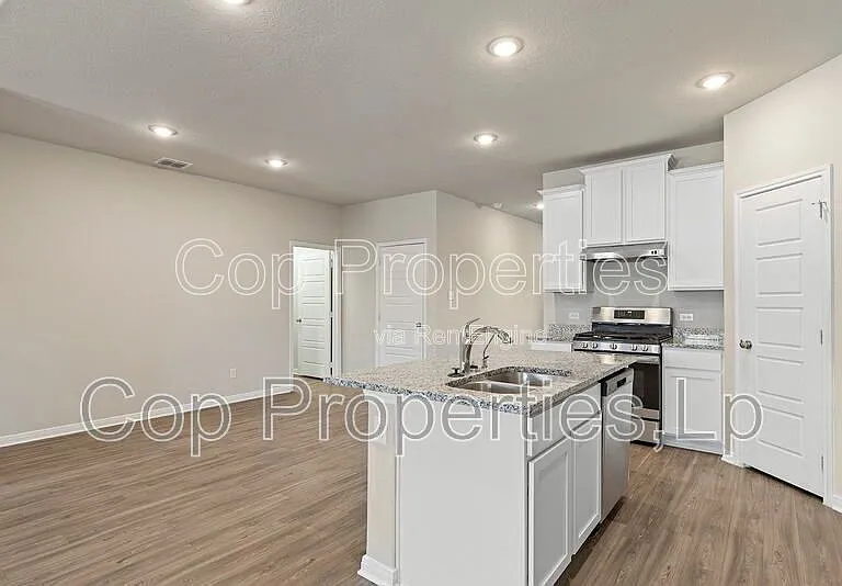 5103 Topaz Bnd — Photo 8