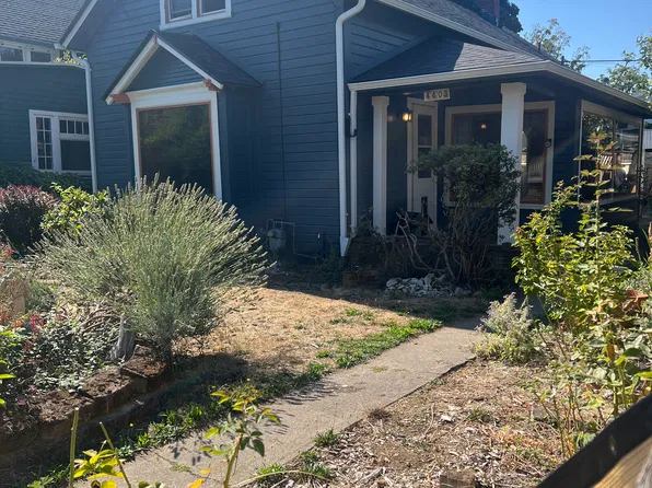 (undisclosed Address), Portland, OR 97206