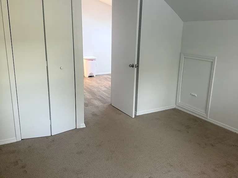 18 Linden Pl #2 — Photo 5