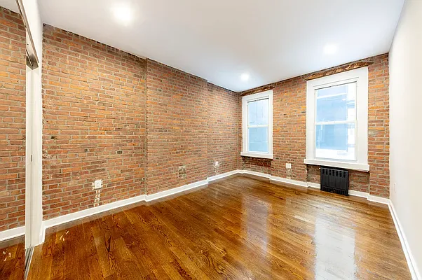 Rented by Douglas Elliman | media 18