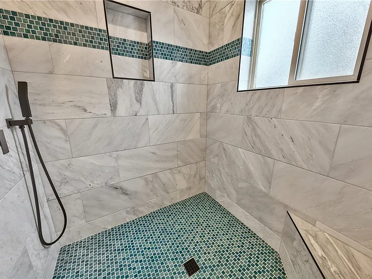 997 Dorcey Dr — Photo 18