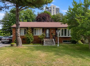23 Dunelm St, Toronto, ON M1J 3G2