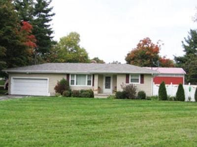 2nd image of 2240 Cloverdale Dr