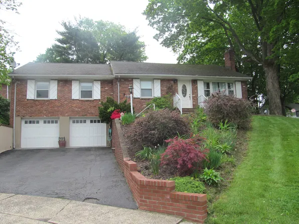 12 Gordon Ct, Bloomfield, NJ 07003