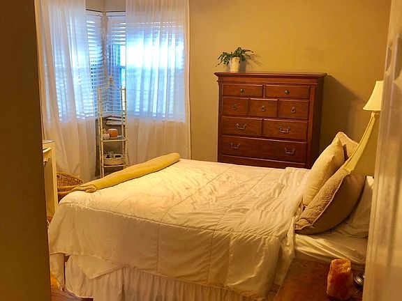 5th image of 7601 Delmar Blvd #2