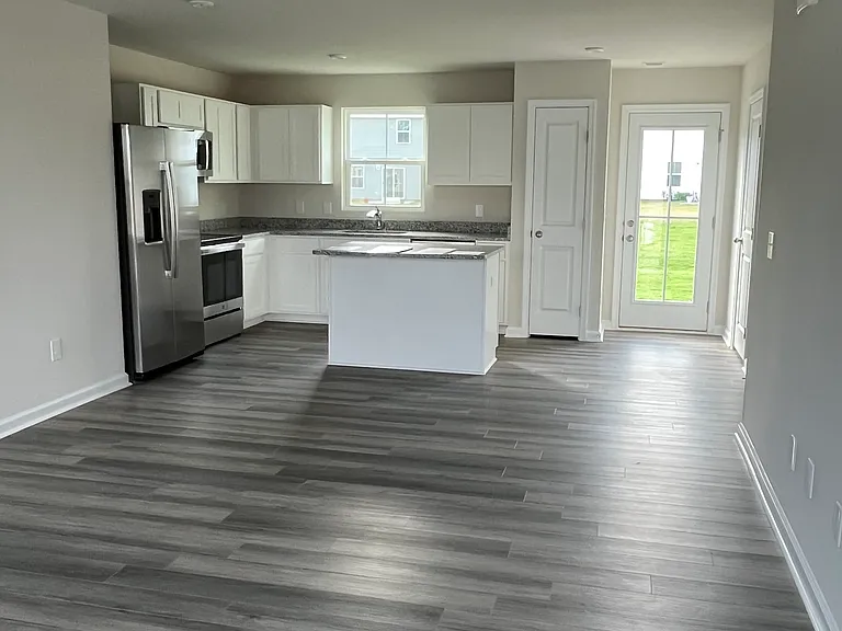850 Speakeasy Ln — Photo 2