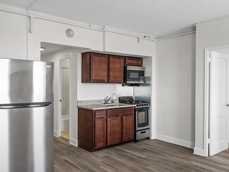 Fairmont Tower Apartments