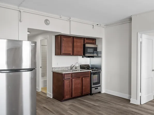 Fairmont Tower Apartments