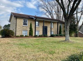 331 Kimbrough Rd, Clarksville, TN 37043