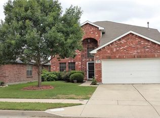 9820 Willowick Ave, Fort Worth, TX 76108
