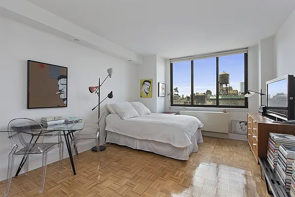 Rented by Corcoran | media 1