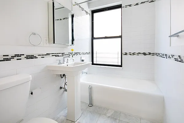 Sold by Compass | media 7