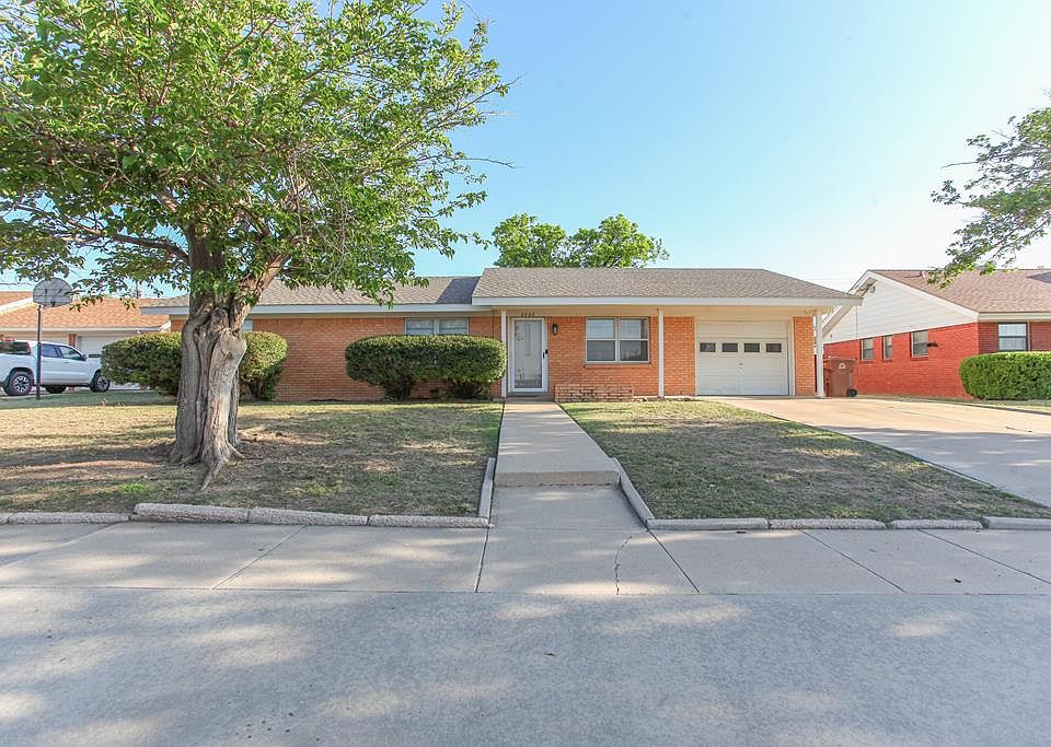1st image of 2202 Merrily Dr