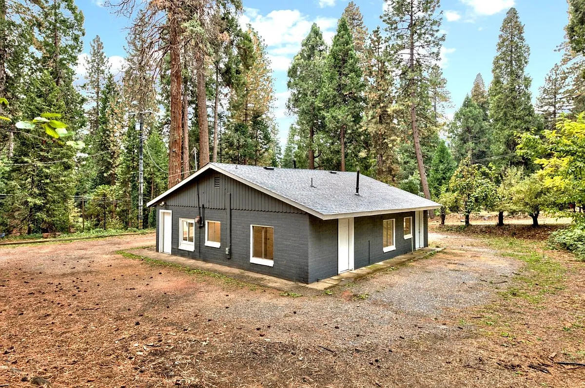Building Photo - 5600 Pony Express Ct