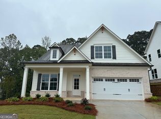 5570 Spring St, Flowery Branch, GA 30542