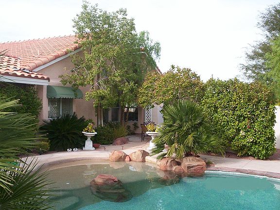 Pool and shallow beach