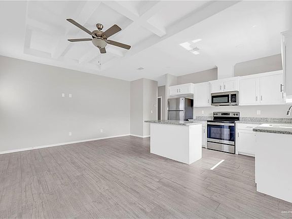 3rd image of 5105 N Dahlia St APT 3