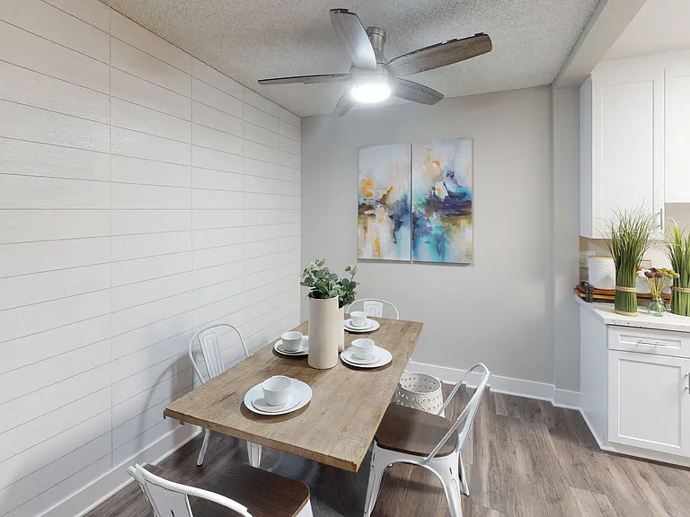 Axiom Tustin — Photo 22