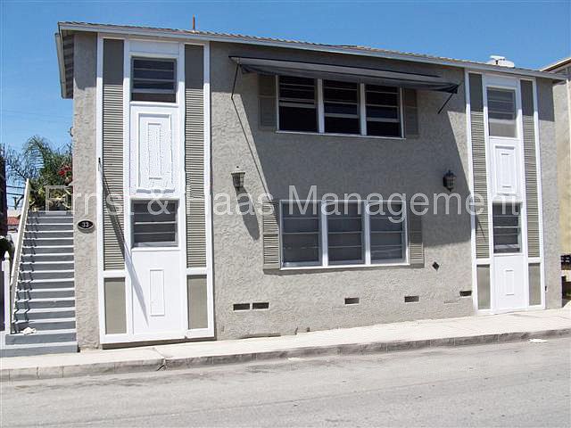 1st image of 33 Nieto Ave APT 03