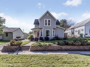 312 7th St, West Des Moines, IA 50265