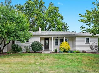 7902 E Holder Rd, Pekin, IN 47165