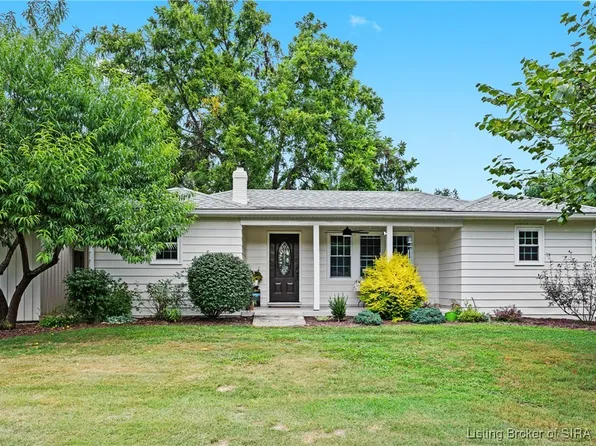 7902 E Holder Road, Pekin, IN 47165