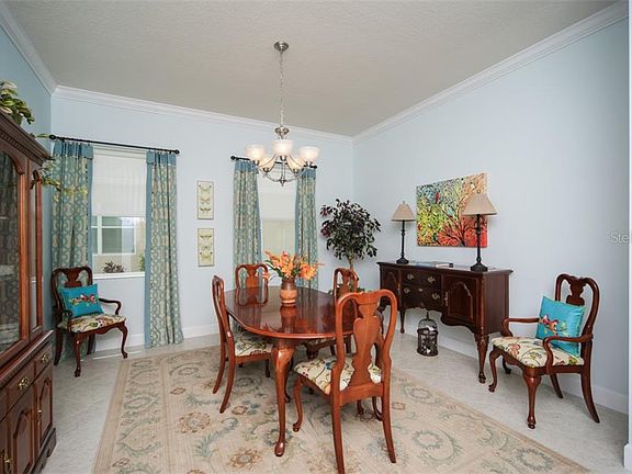 5th image of 1627 Emerald Dunes Dr