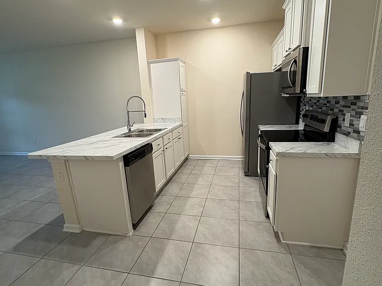 86496 Shortline Cir — Photo 2