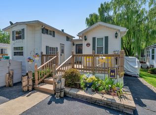 87 Dinosaur Rd, Wilmington, IL 60481