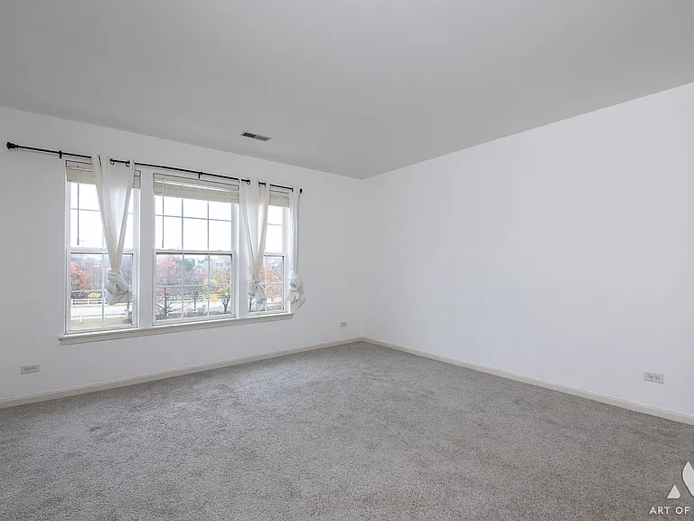 2838 N Greenwood Ave — Photo 20