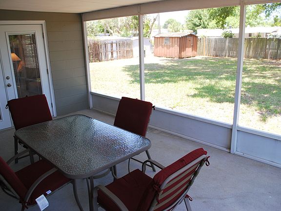 Screened In Porch