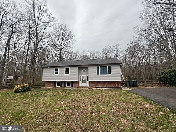 4th image of 36858 W Lakeland Dr