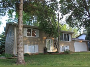 120 Trail Ridge Rd, Brookings, SD 57006